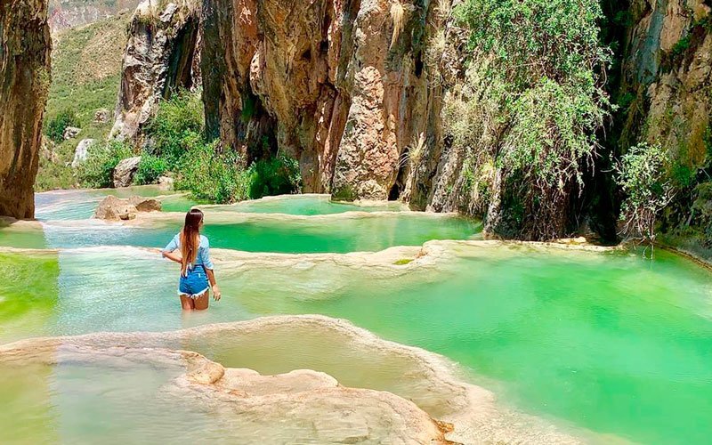 ¿Cómo llegar a las aguas turquesas de Ayacucho desde Lima?