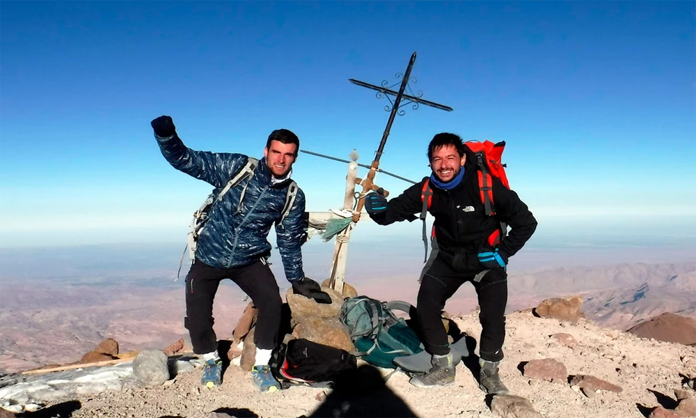 Chachani Volcano Tour 2D/1N: High Mountain Adventure