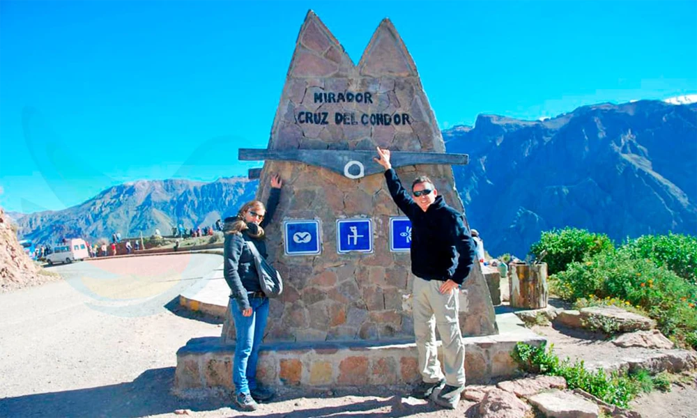 Tour Cañón del Colca Conexión Taquile 3D/2N