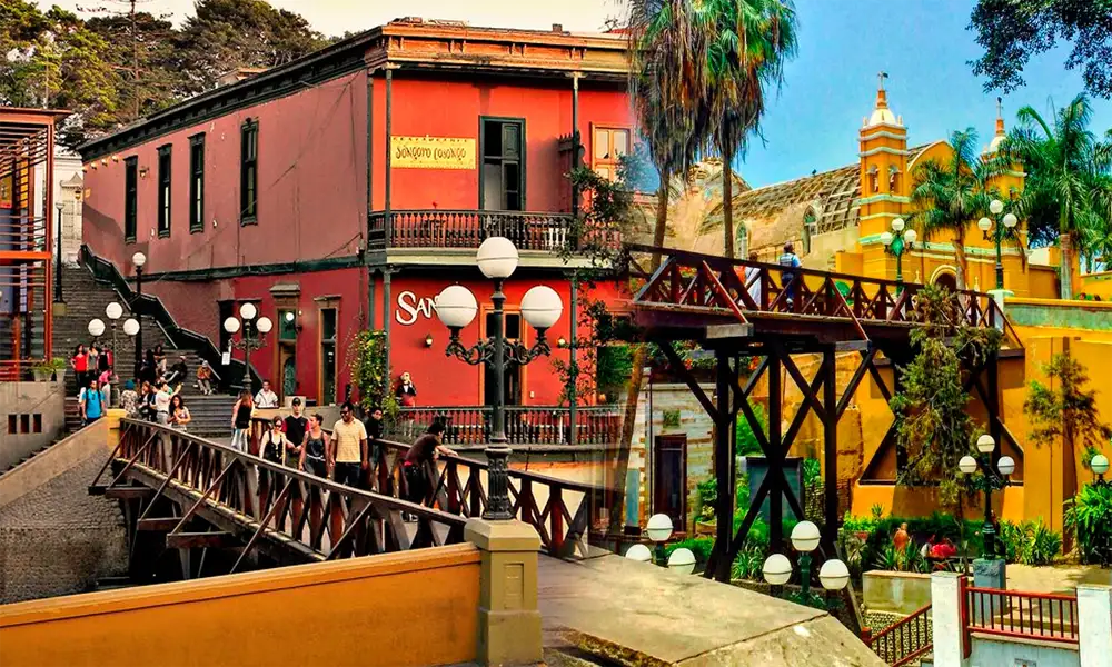 Tour Pachacamac y Barranco