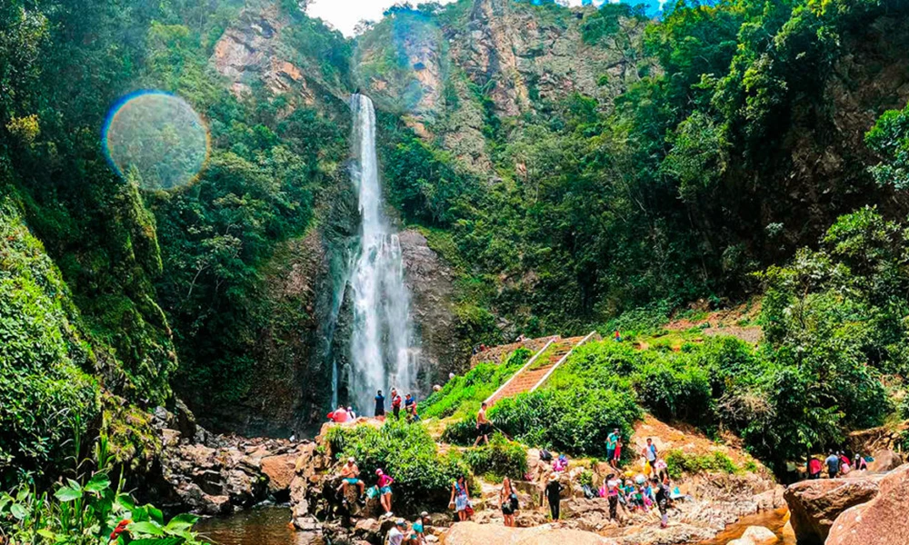 Excursão à Cachoeira dos Goblins saindo de Quillabamba