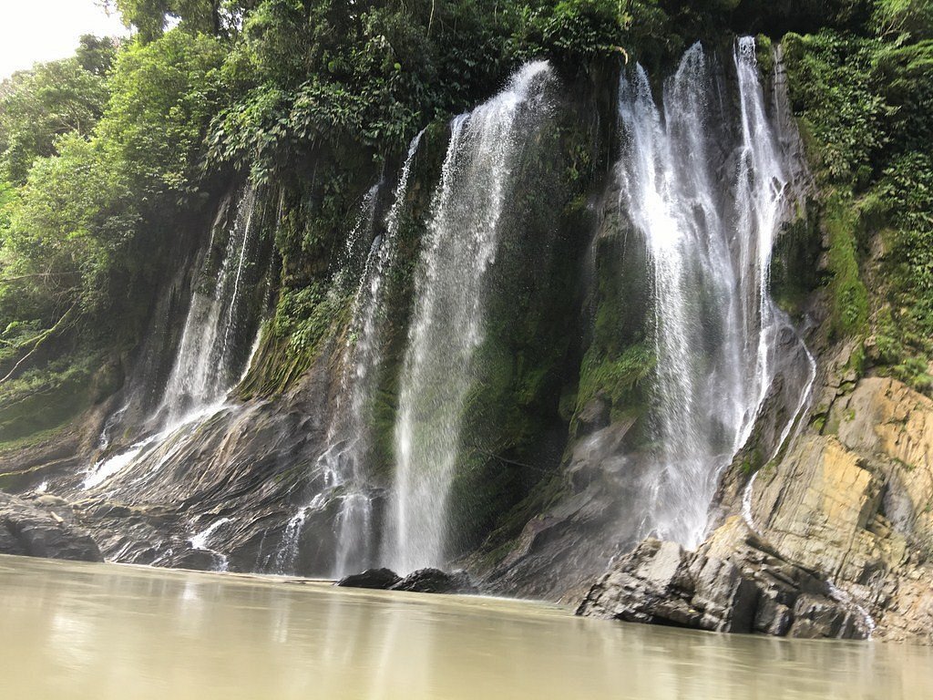 Exploração do Pongo de Mainique e do rio Yoguiato