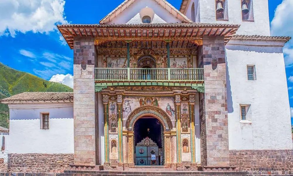 Rota do Sol | De Cusco a Puno, visitando Raqchi – Templo de Wiracocha