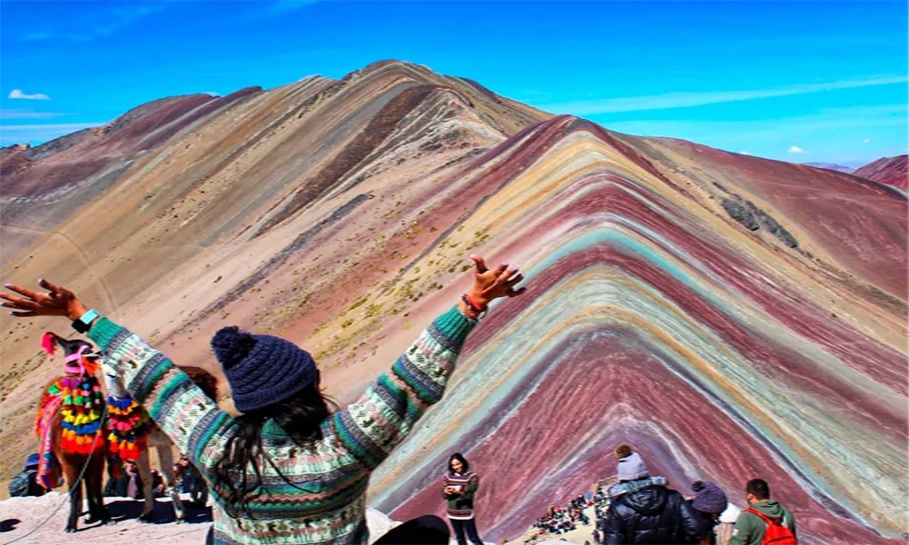 Tour Día Completo Montaña de 7 Colores (VINICUNCA)