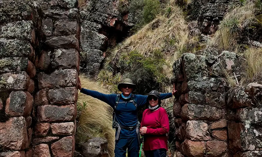 Trekking em Waqrapukara: Caminhe até a Fortaleza Sagrada