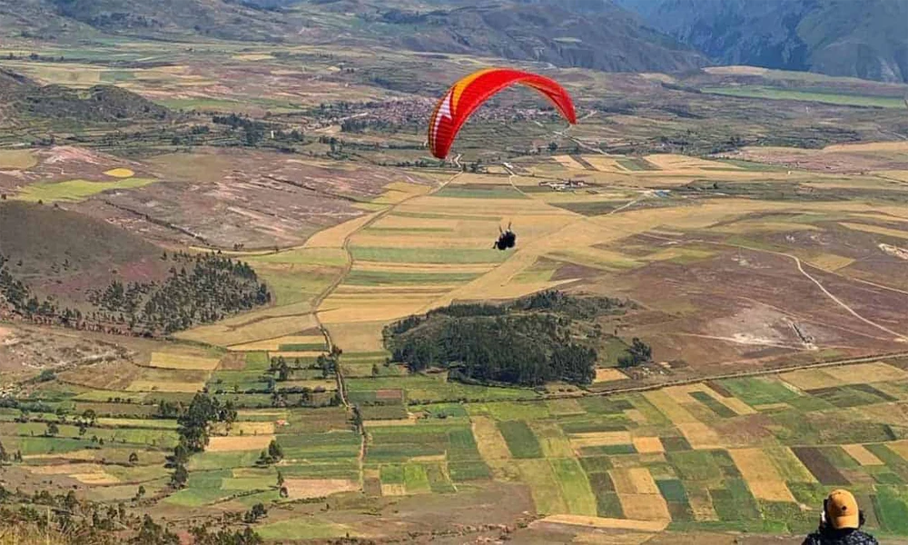 Parapente sobre o Vale Sagrado dos Incas | Sobrevoe os Andes a partir de Chinchero