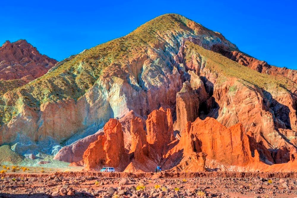 Live the Rainbow Valley Experience