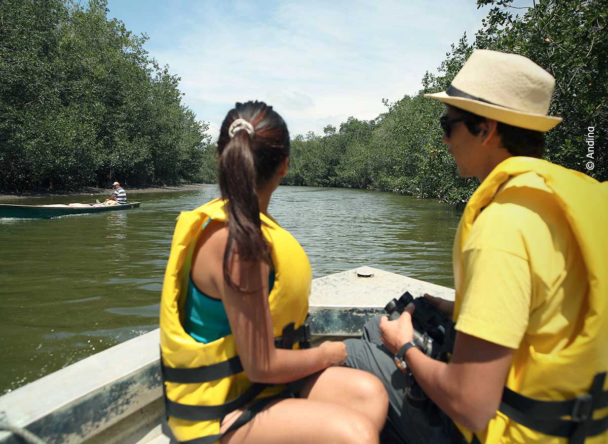 Tour Puerto Pizarro Islas y Manglares de Tumbes